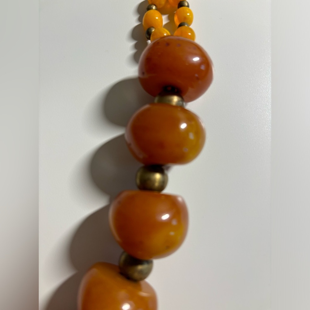 Gorgeous natural copal with metal and stone accents necklace. 22” - Picture 4 of 7